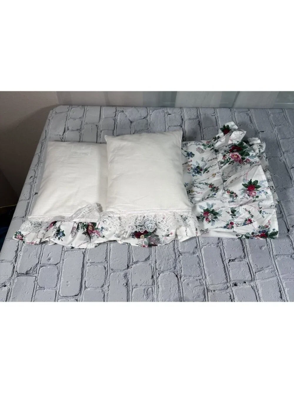 Ralph Lauren Ruffle Twin XL Flat Sheet Cottagecore Floral Shabby Chic Vintage
